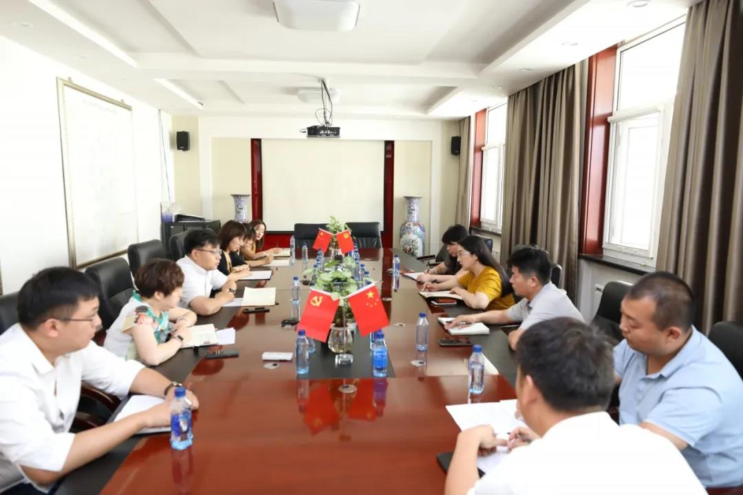 改進作風 機關做表率